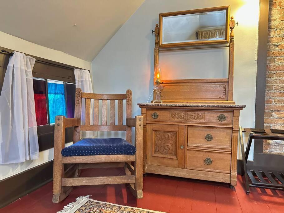 1867 Gothic Vandeventer Home セント・ジョセフ エクステリア 写真
